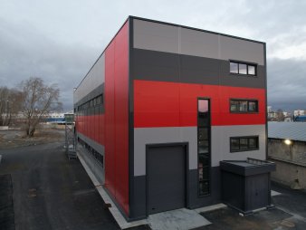 Производственное здание из сэндвич-панелей 